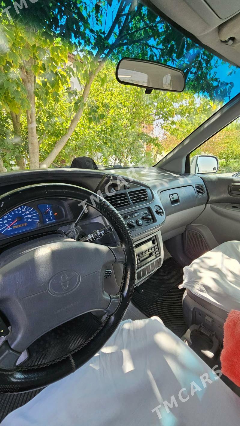 Toyota Sienna 2002 - 180 000 TMT - Büzmeýin GRES - img 7