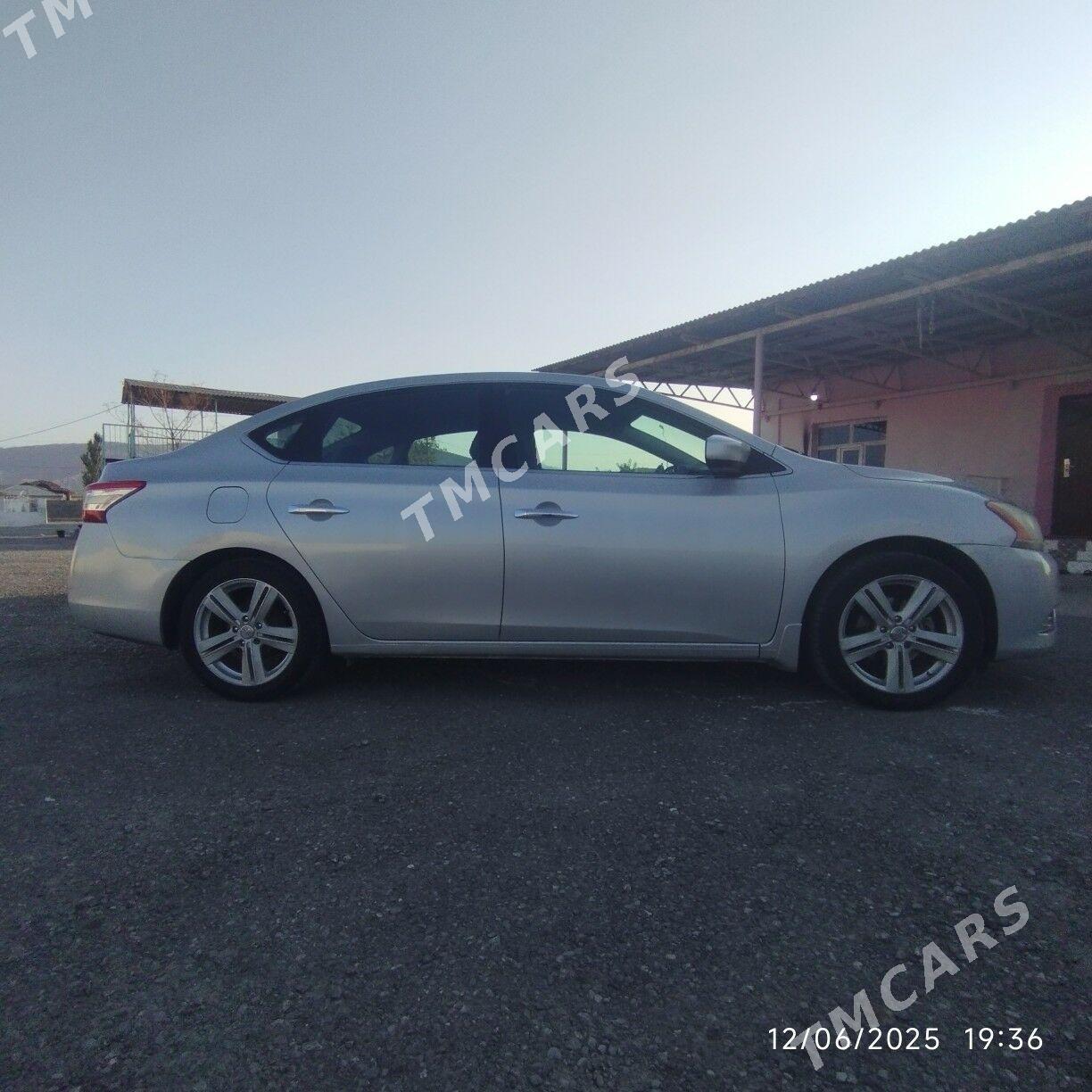 Nissan Sentra 2014 - 105 000 TMT - Бахарден - img 8