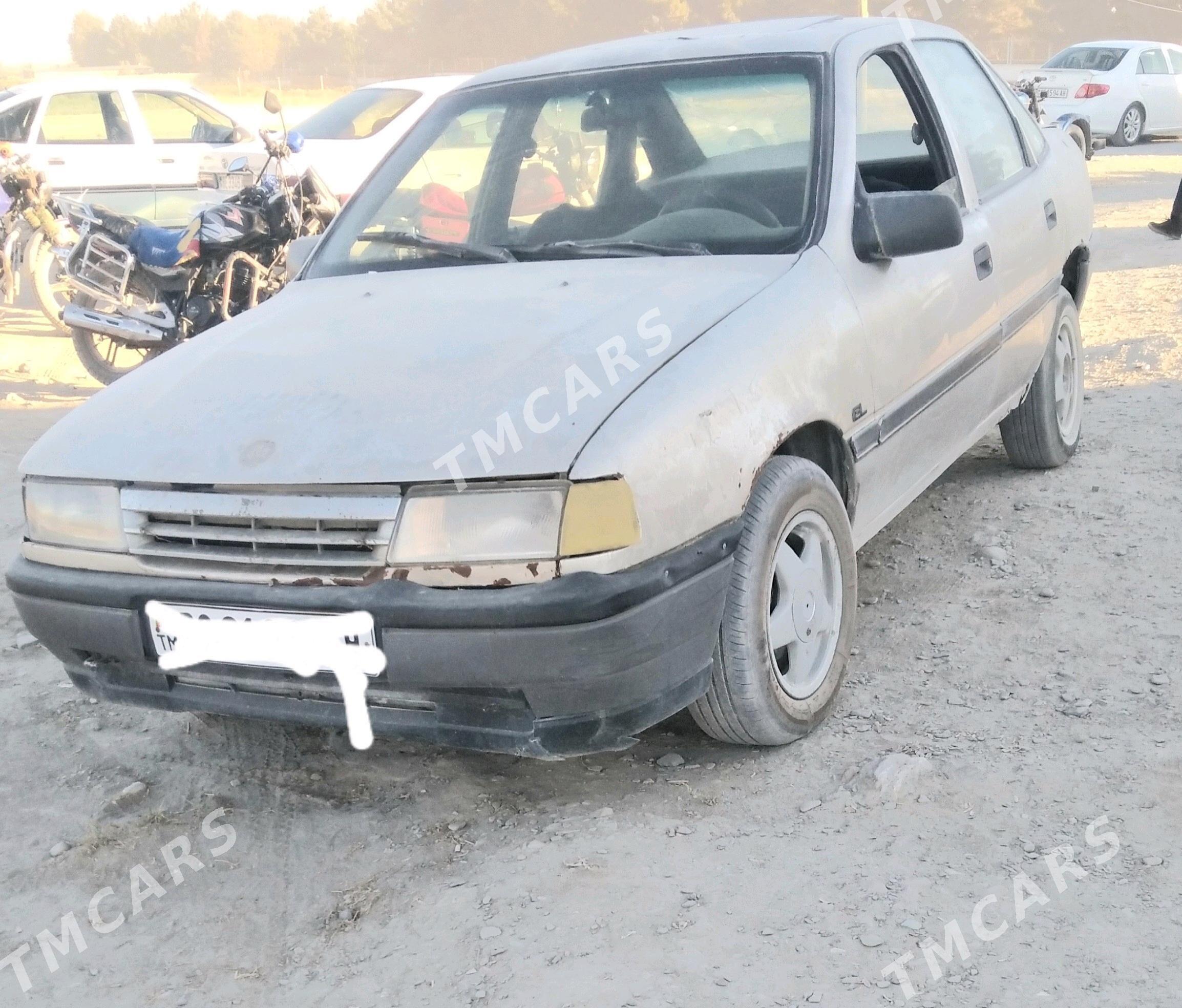 Opel Vectra 1995 - 16 000 TMT - Бахарден - img 2