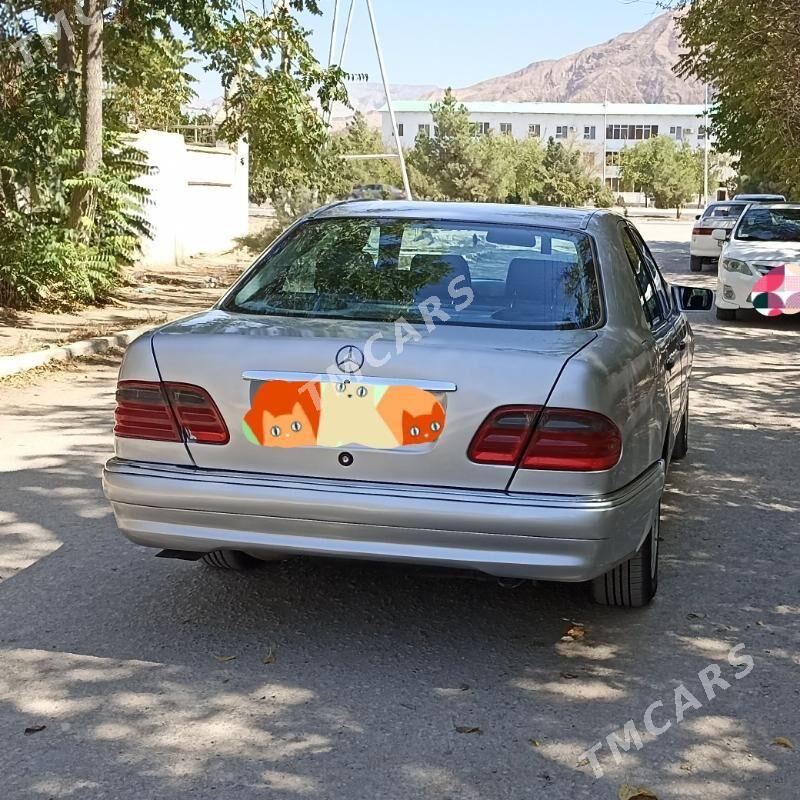 Mercedes-Benz E320 1999 - 105 000 TMT - Гумдаг - img 5