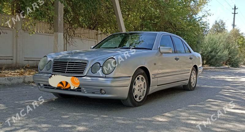 Mercedes-Benz E320 1999 - 105 000 TMT - Гумдаг - img 7