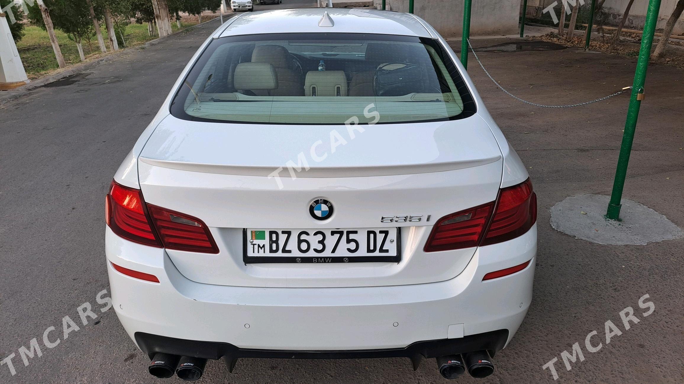 BMW F10 2010 - 280 000 TMT - Дашогуз - img 4