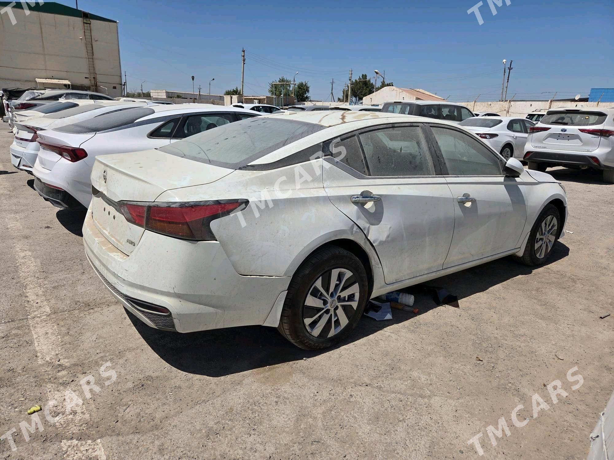 Nissan Altima 2020 - 120 000 TMT - Мары - img 2