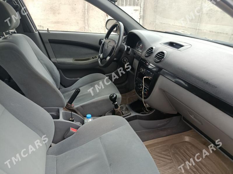 Chevrolet Lacetti 2004 - 70 000 TMT - Балканабат - img 3