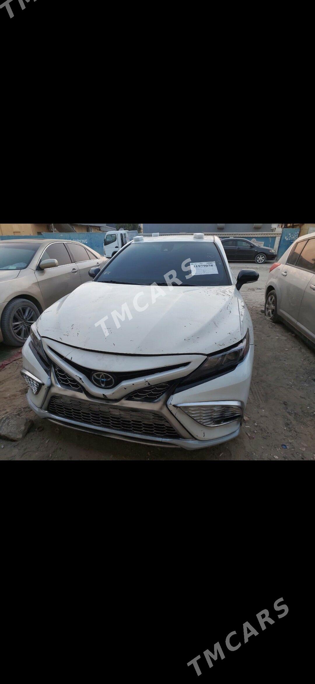 Toyota Camry 2021 - 310 000 TMT - Мары - img 2