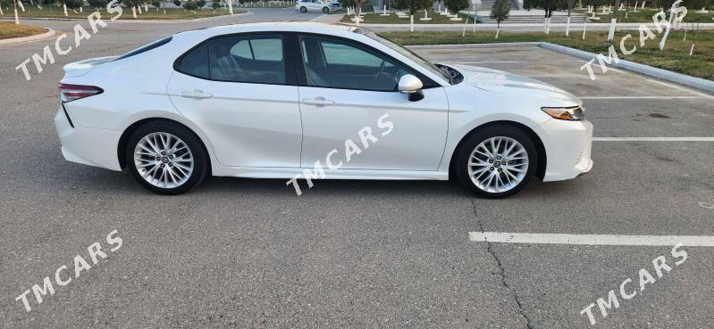 Toyota Camry 2018 - 360 000 TMT - Aşgabat - img 3