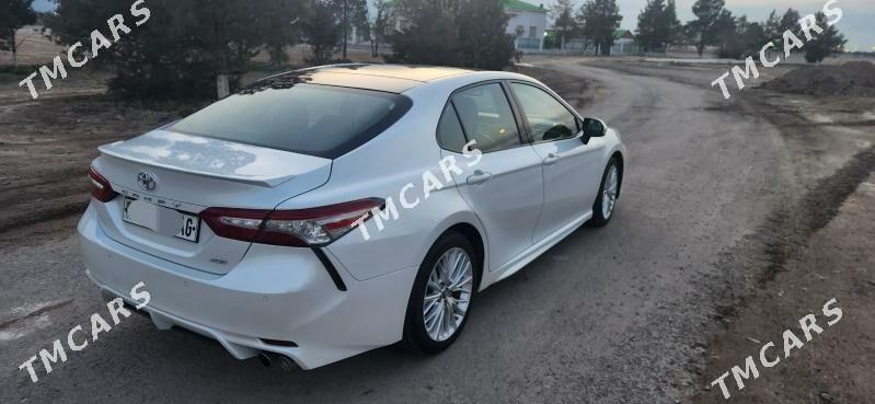 Toyota Camry 2018 - 360 000 TMT - Aşgabat - img 4