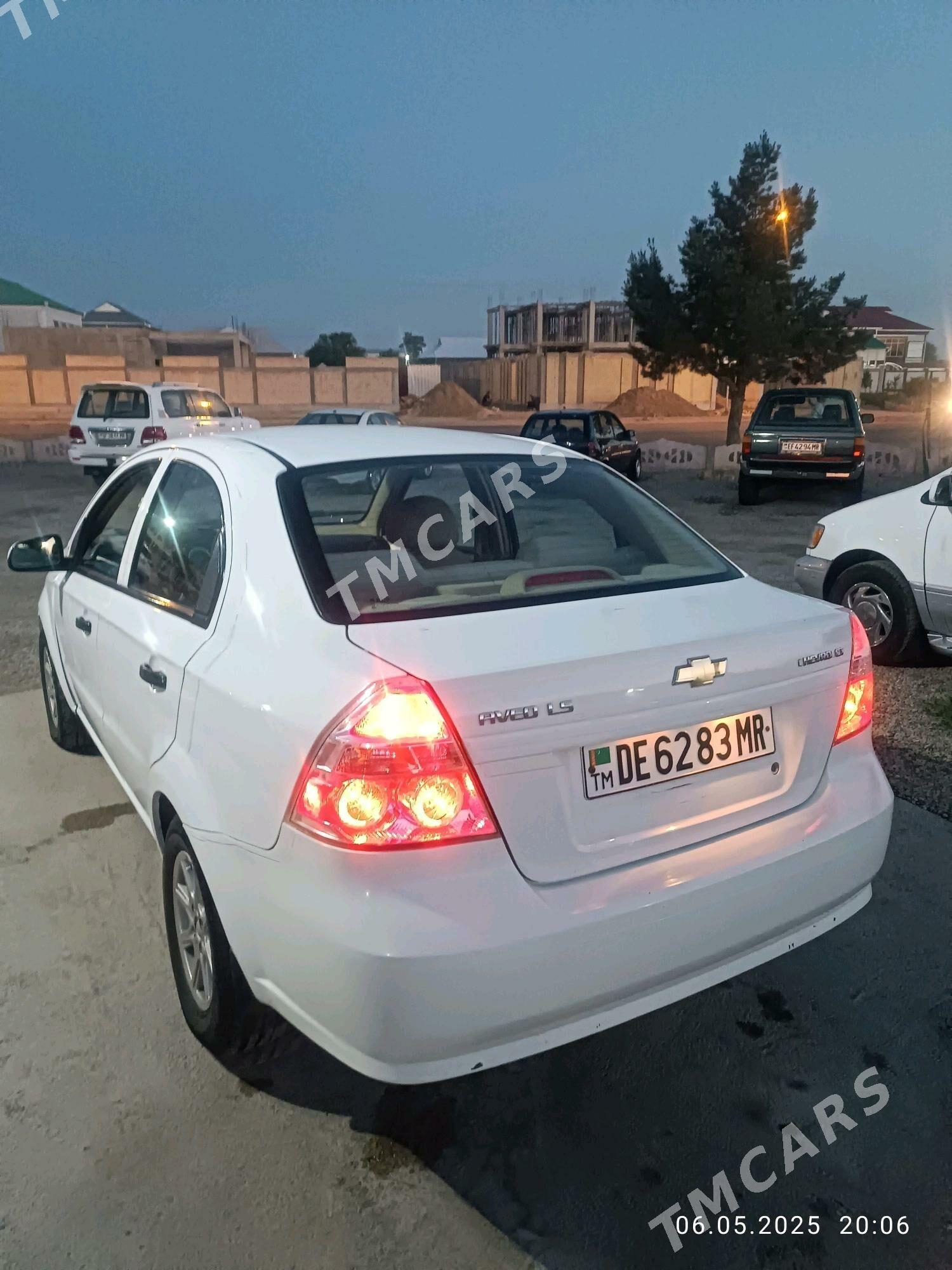 Chevrolet Aveo 2010 - 45 000 TMT - Мары - img 2
