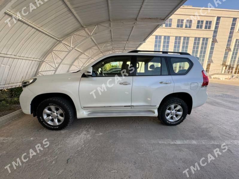 Toyota Land Cruiser Prado 2010 - 720 000 TMT - Ашхабад - img 2