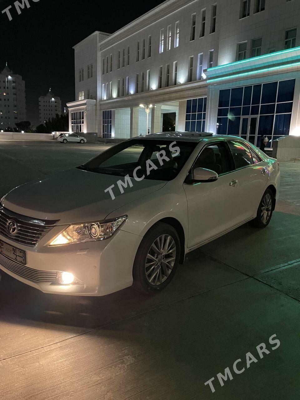 Toyota Camry 2014 - 315 000 TMT - Bäherden - img 2