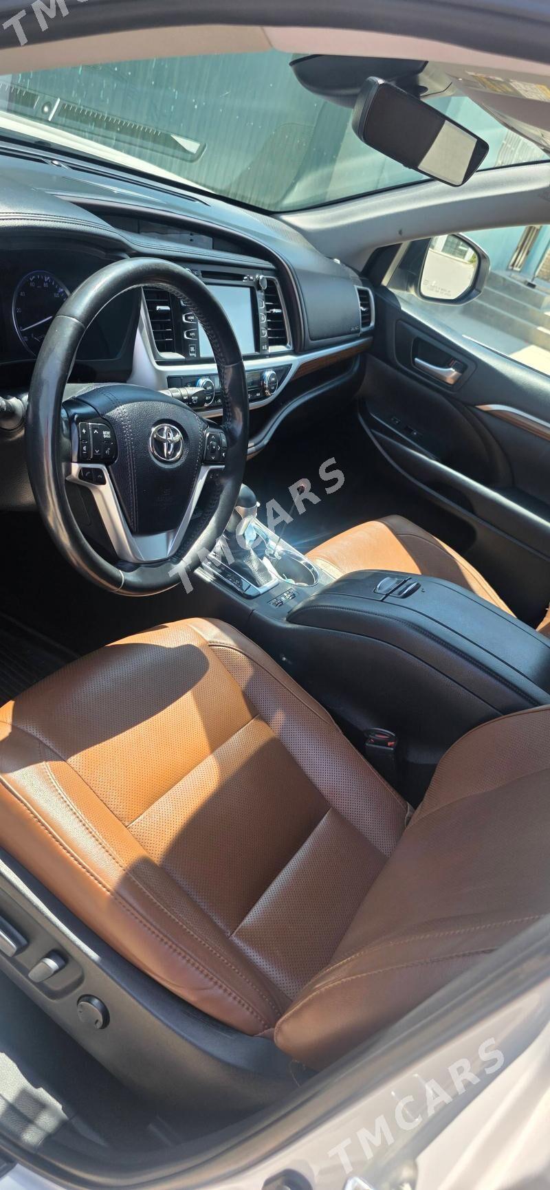 Toyota Highlander 2019 - 600 000 TMT - Kaka - img 6