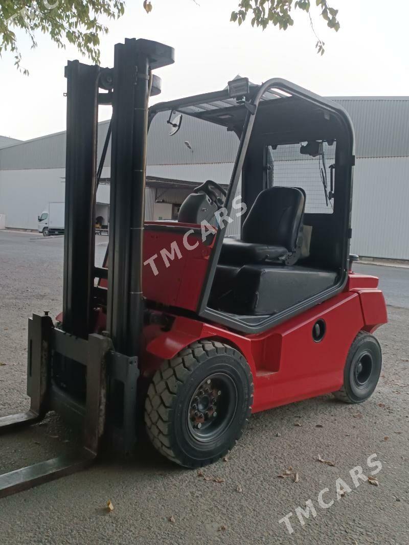 LiuGong Forklift 2009 - 120 000 TMT - Бедев - img 3