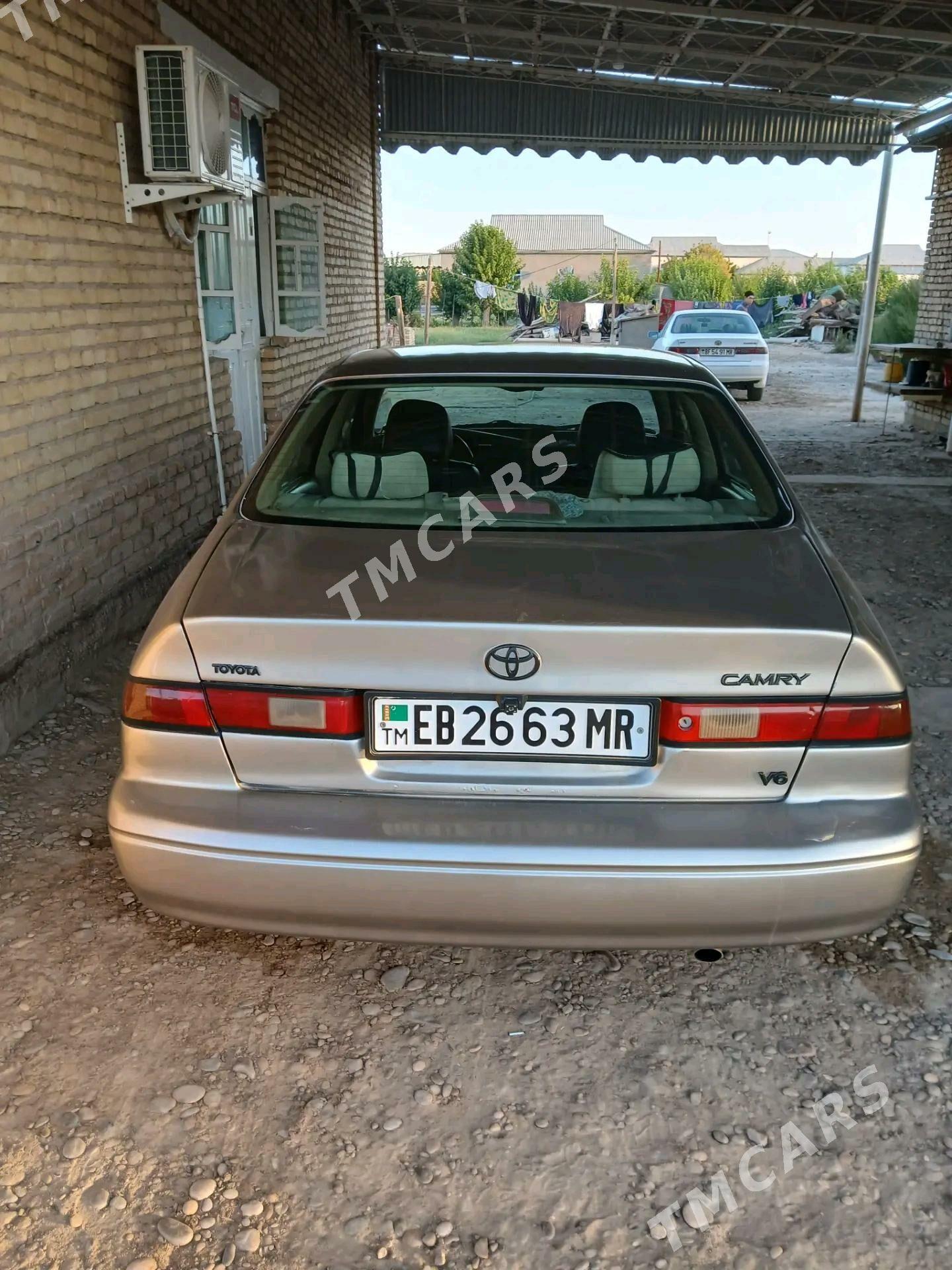 Toyota Camry 1997 - 135 000 TMT - Tagtabazar - img 4