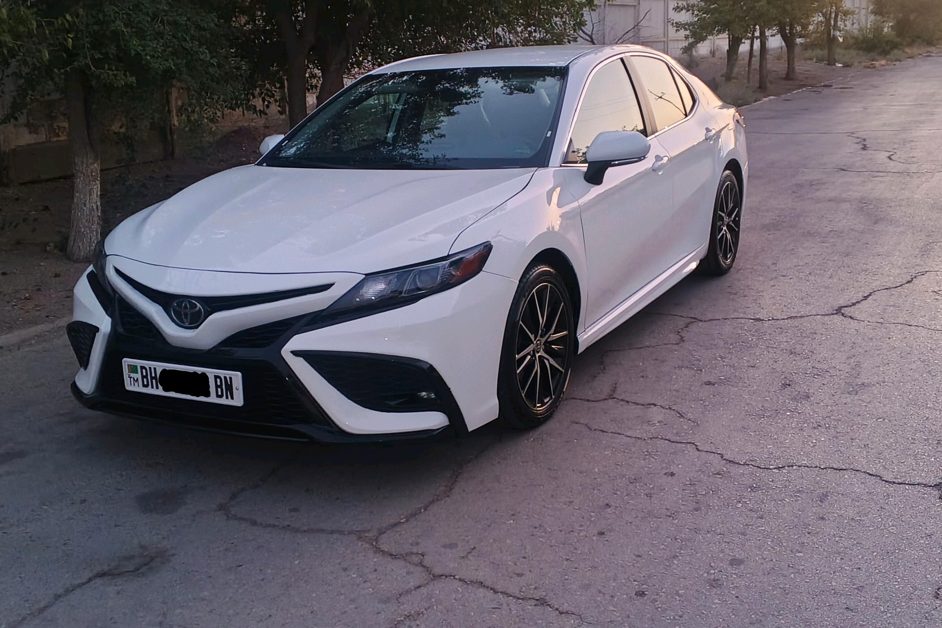 Toyota Camry 2022 - 349 000 TMT - Balkanabat - img 11
