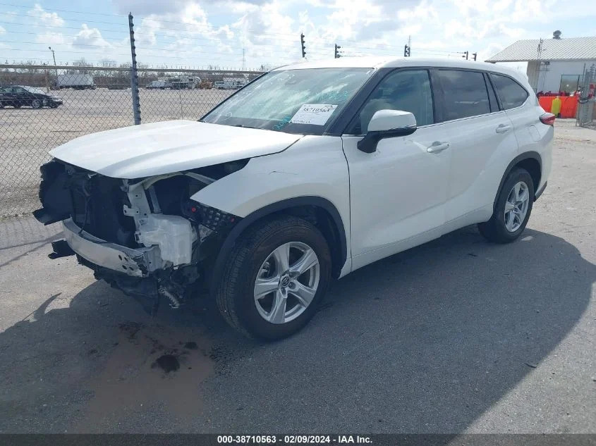 Toyota Highlander 2021 - 515 000 TMT - Мары - img 4