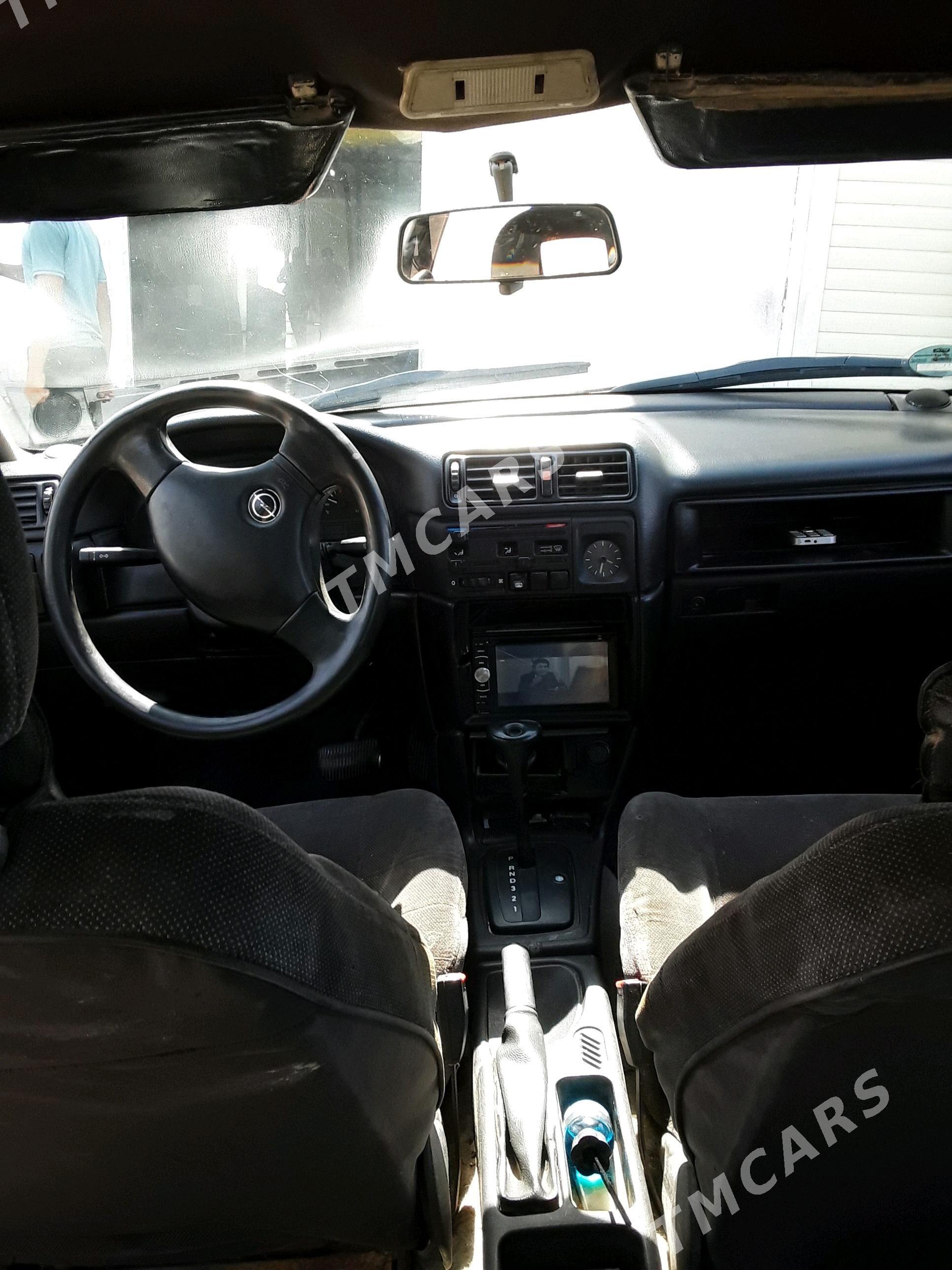 Opel Vectra 1991 - 33 000 TMT - Mary - img 5