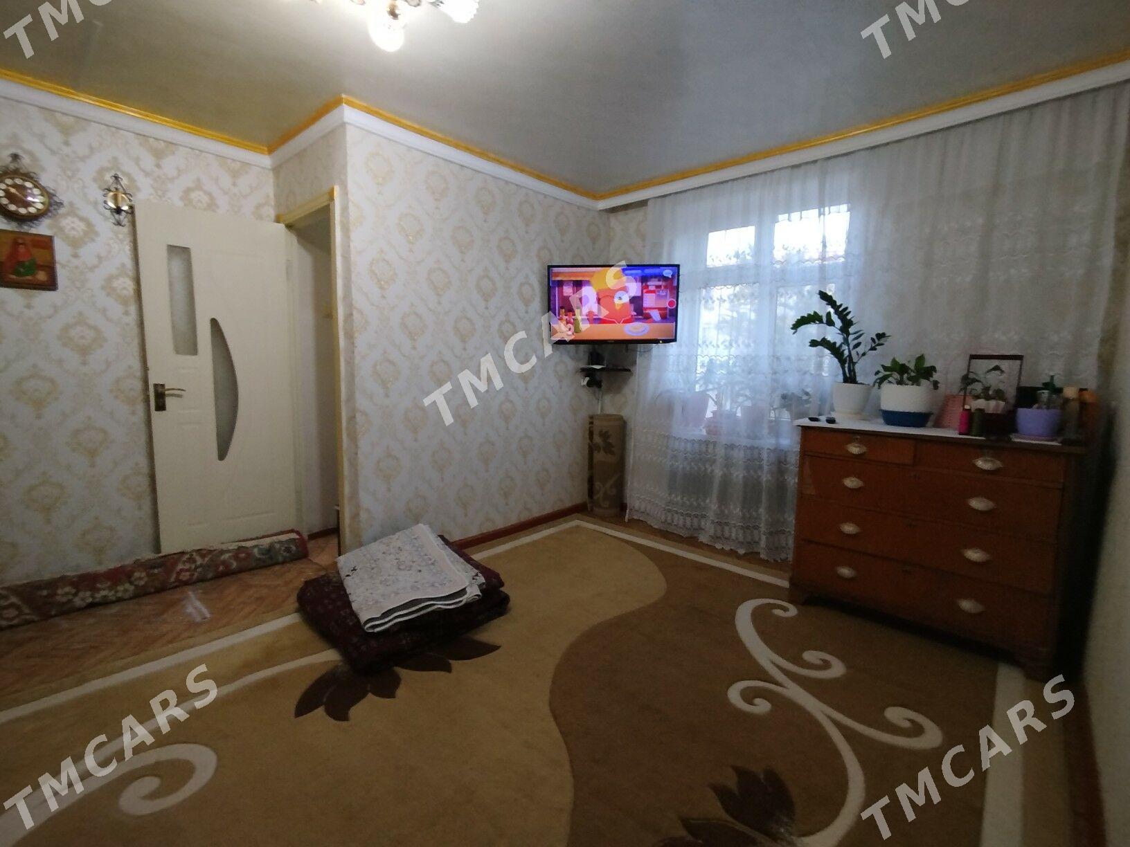 satlyk 6mkr 1komnat - 6 мкр - img 2