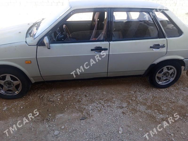 Lada 21099 2002 - 11 000 TMT - Балканабат - img 5