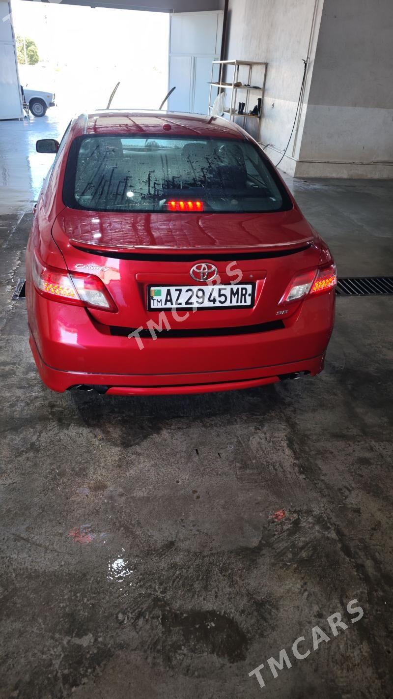 Toyota Camry 2010 - 200 000 TMT - Байрамали - img 4