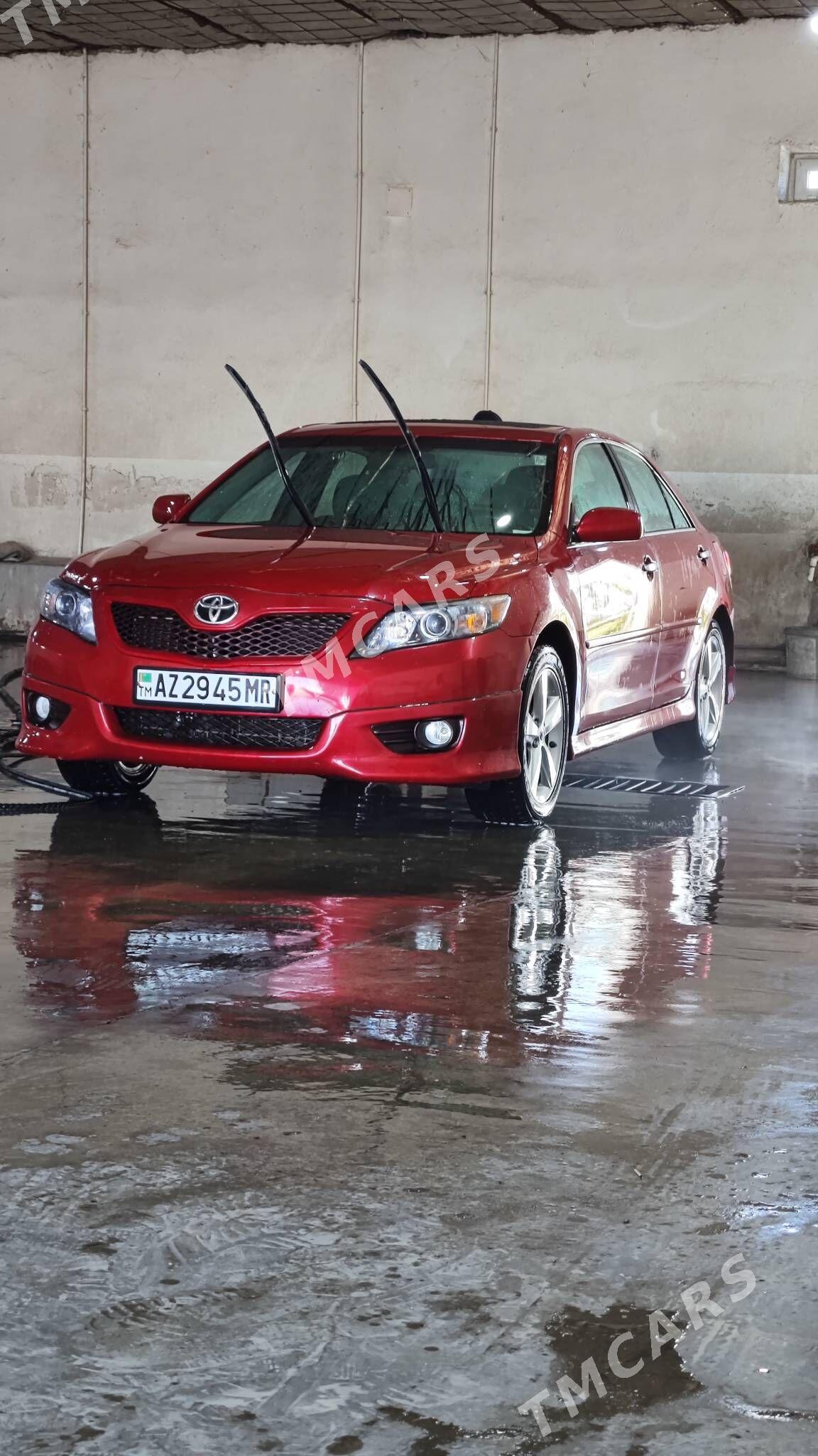 Toyota Camry 2010 - 200 000 TMT - Байрамали - img 6