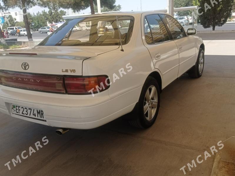 Toyota Camry 1994 - 80 000 TMT - Мары - img 5