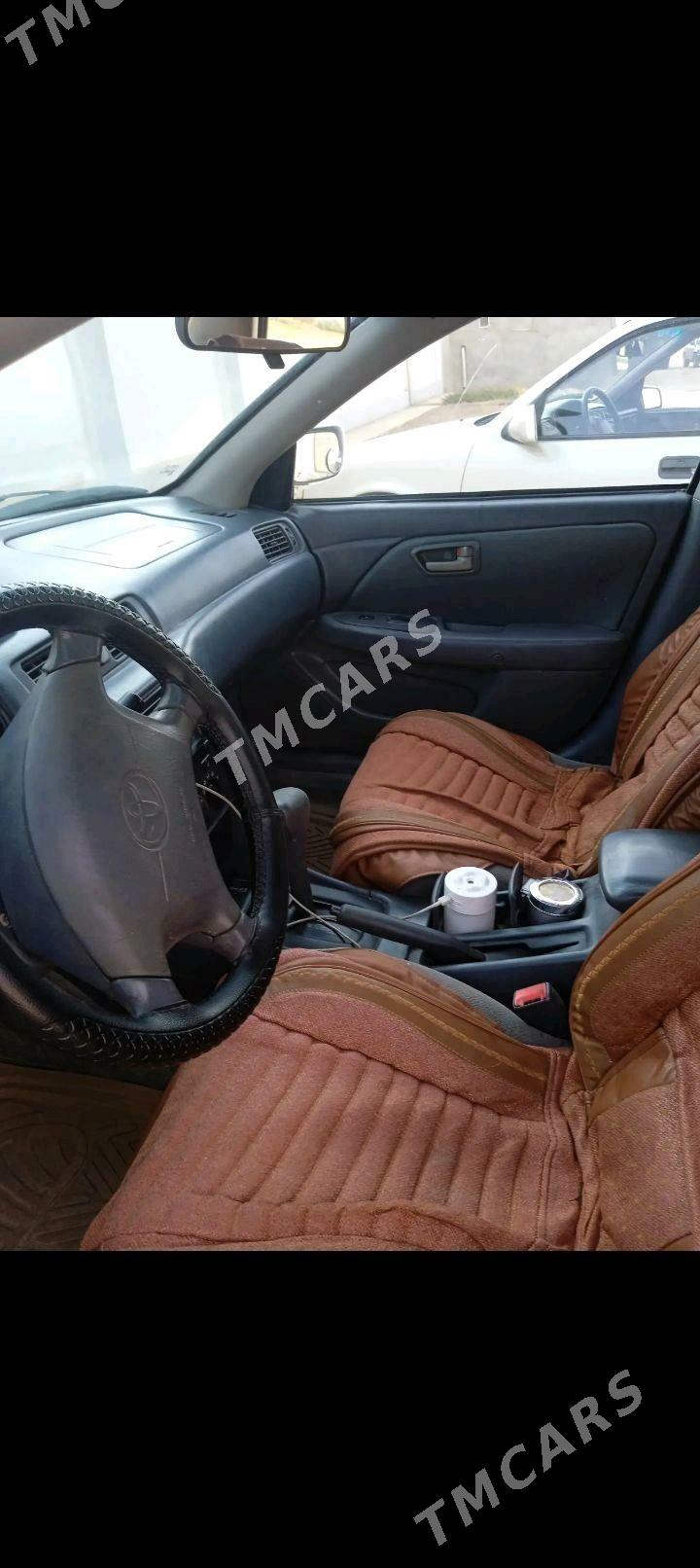 Toyota Camry 2000 - 115 000 TMT - Мургап - img 6