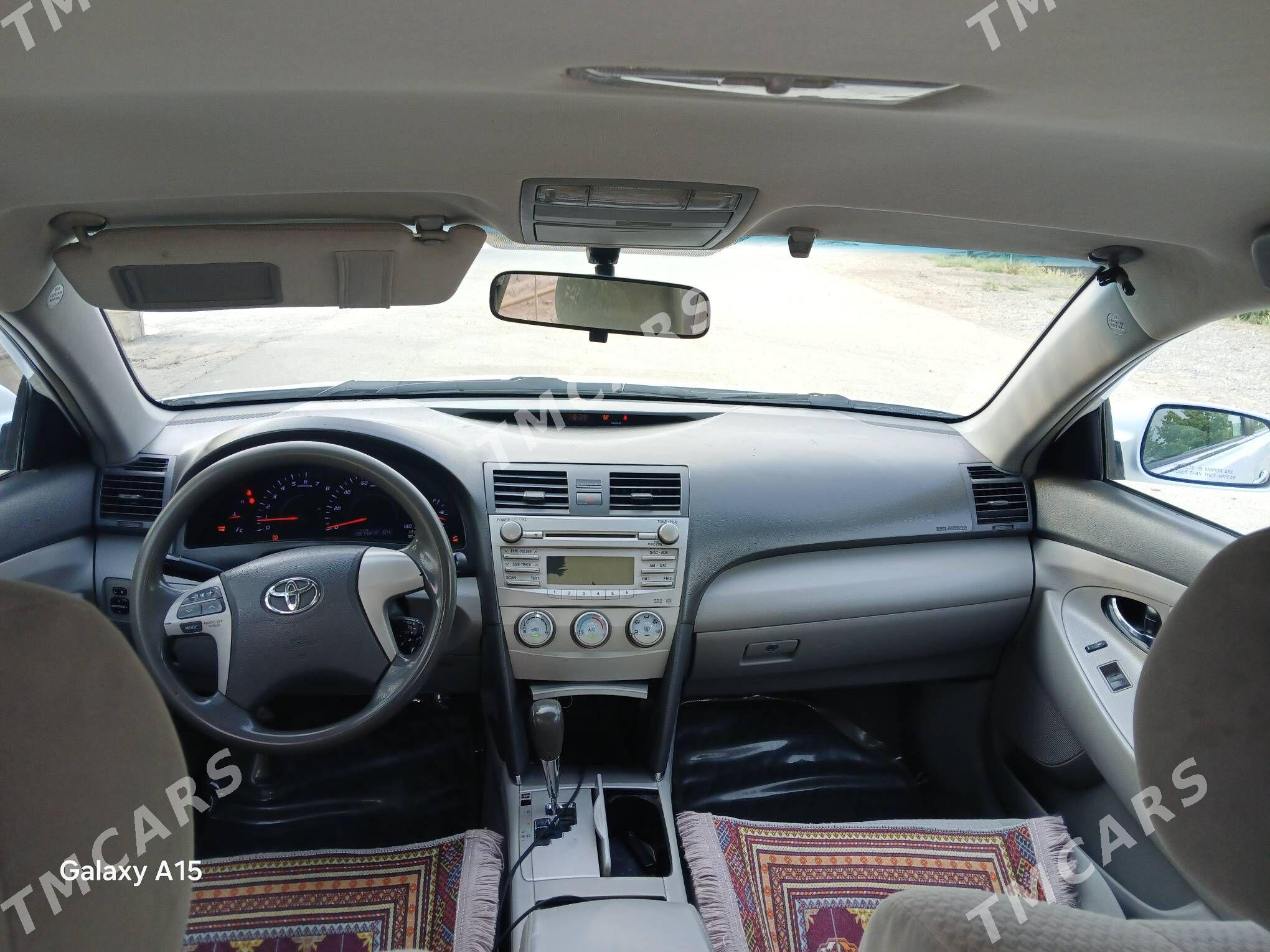 Toyota Camry 2010 - 172 000 TMT - Ашхабад - img 5