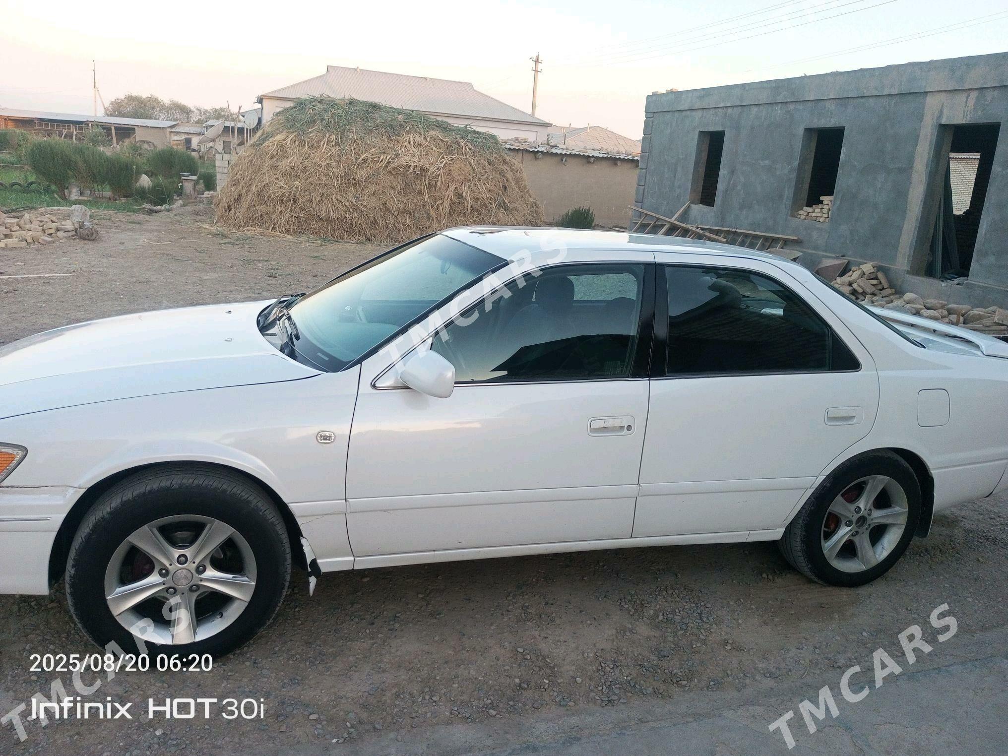 Toyota Camry 2000 - 115 000 TMT - Murgap - img 9