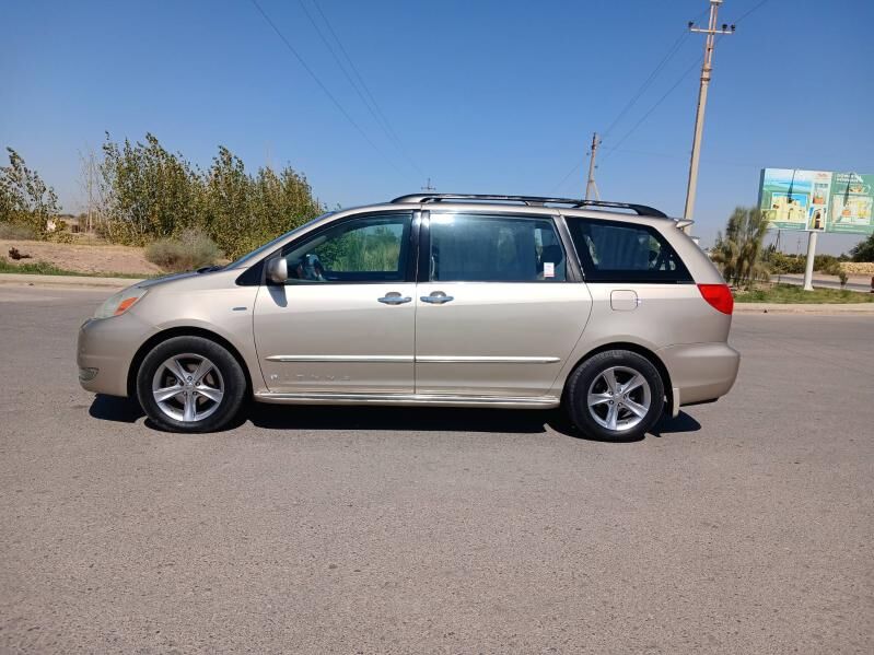 Toyota Sienna 2004 - 250 000 TMT - Halaç - img 8