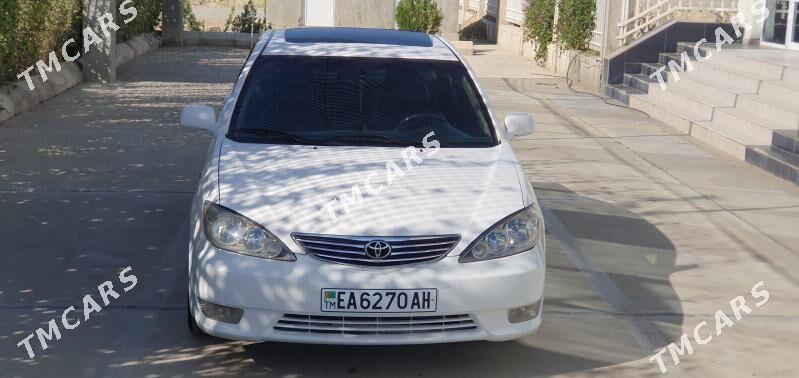 Toyota Camry 2003 - 158 000 TMT - Bäherden - img 1