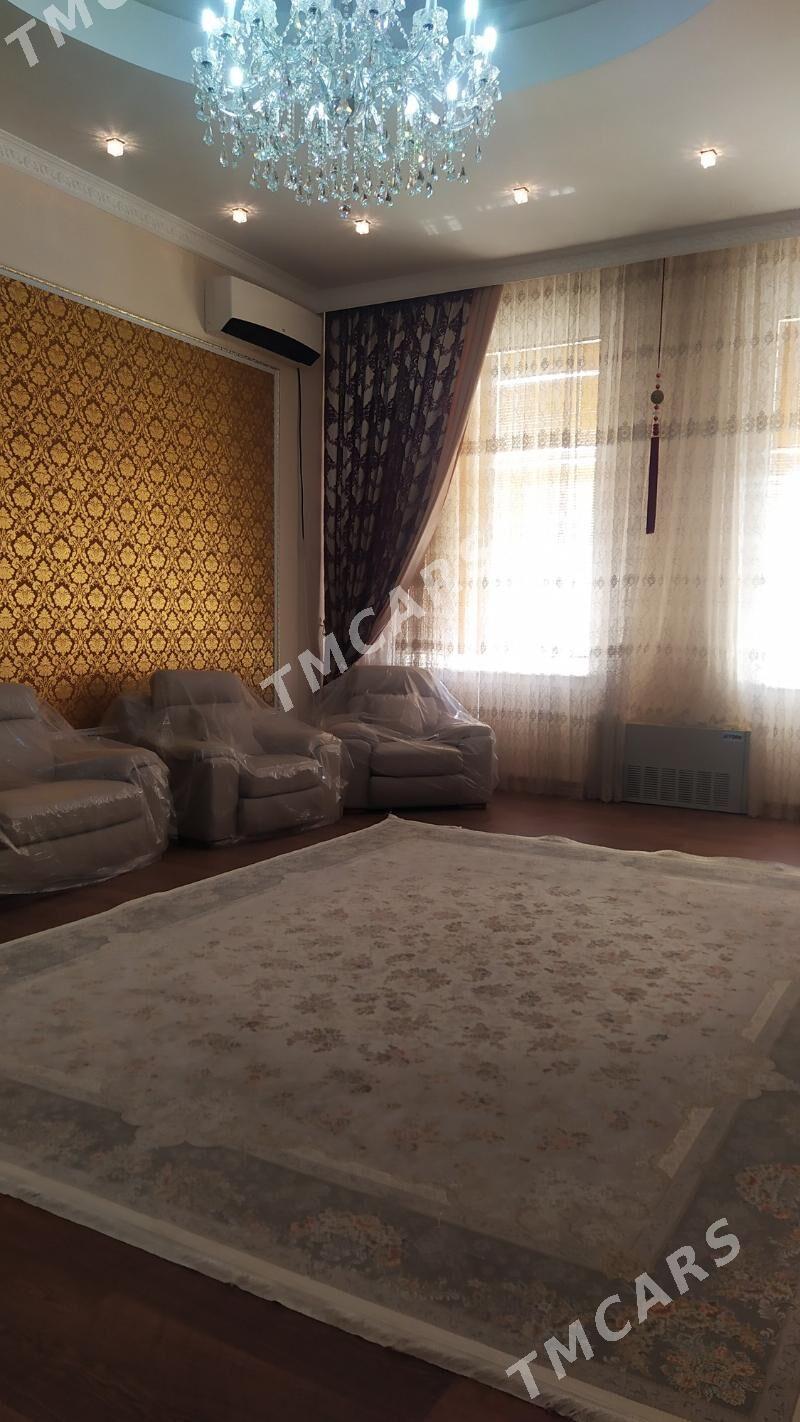 ПРОДАЮ 4 КОМ.ЭЛИТКУ - ул. Подвойского (Битарап Туркменистан шаёлы) - img 2