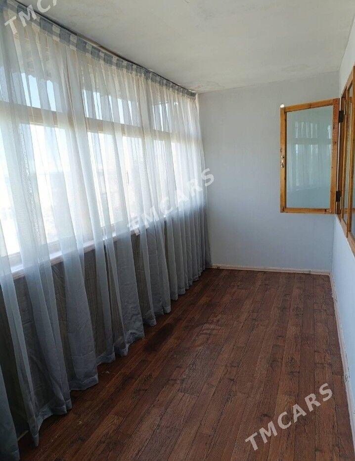 Продается квартира от хозяина - 10 мкр - img 4