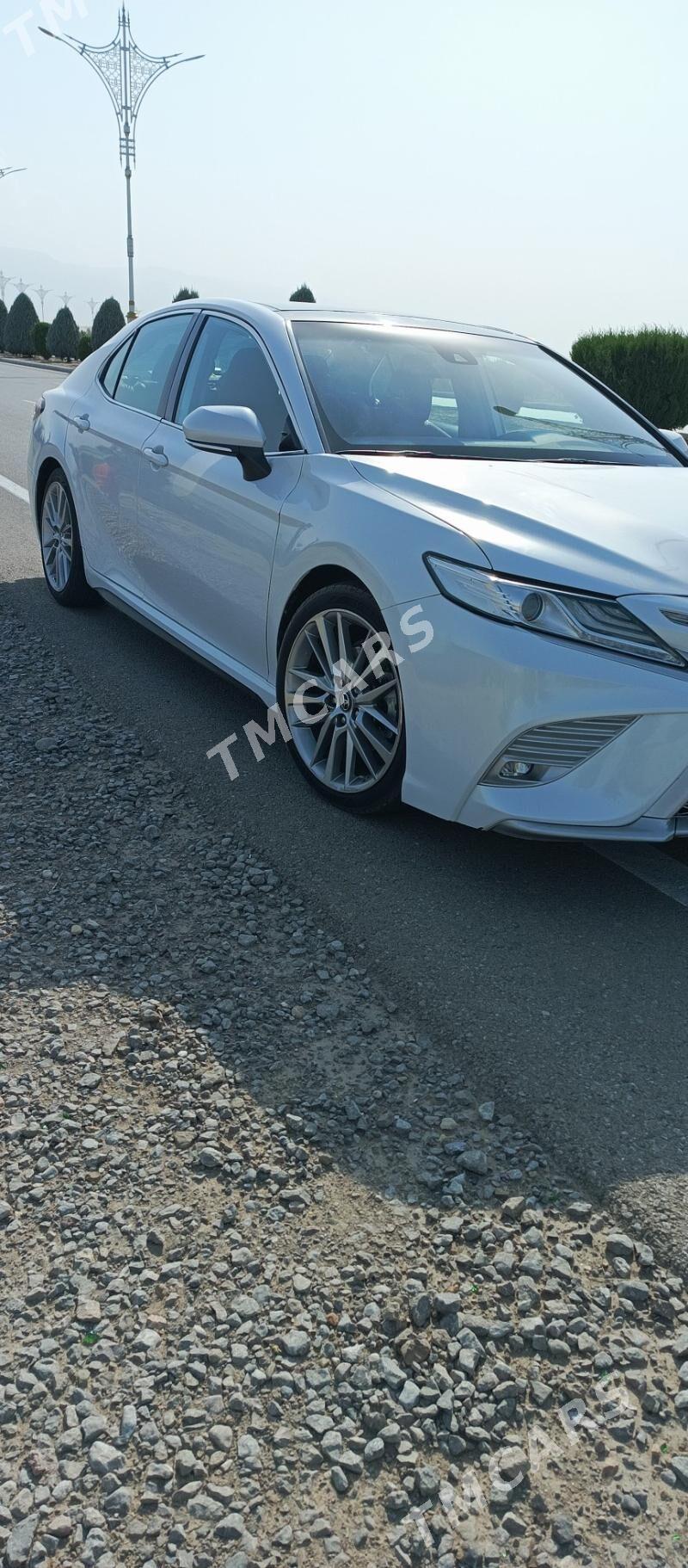 Toyota Camry 2019 - 349 999 TMT - Ашхабад - img 3