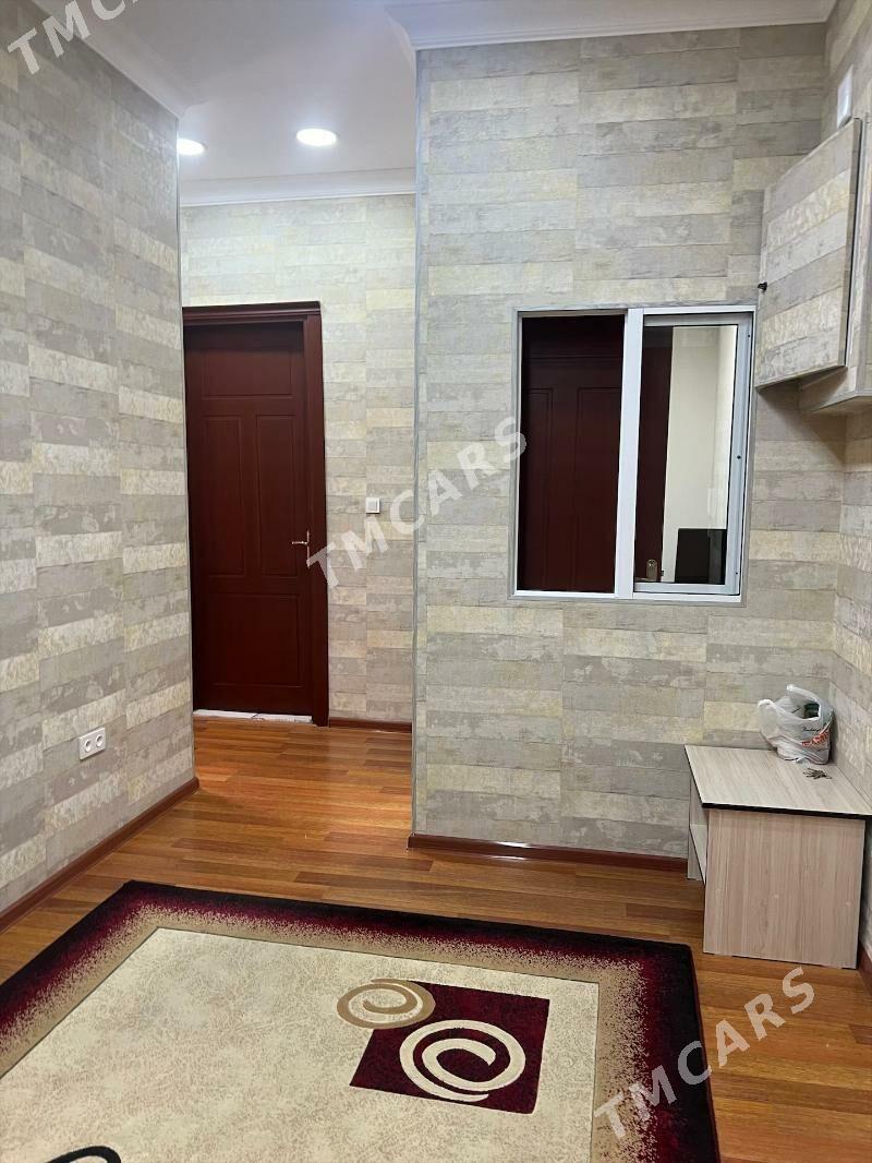 Полуэлитка 4/3 этаж 2в3 ком. - Aşgabat - img 7