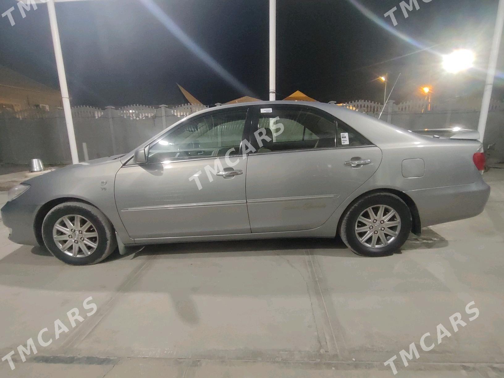 Toyota Camry 2005 - 200 000 TMT - Мары - img 3