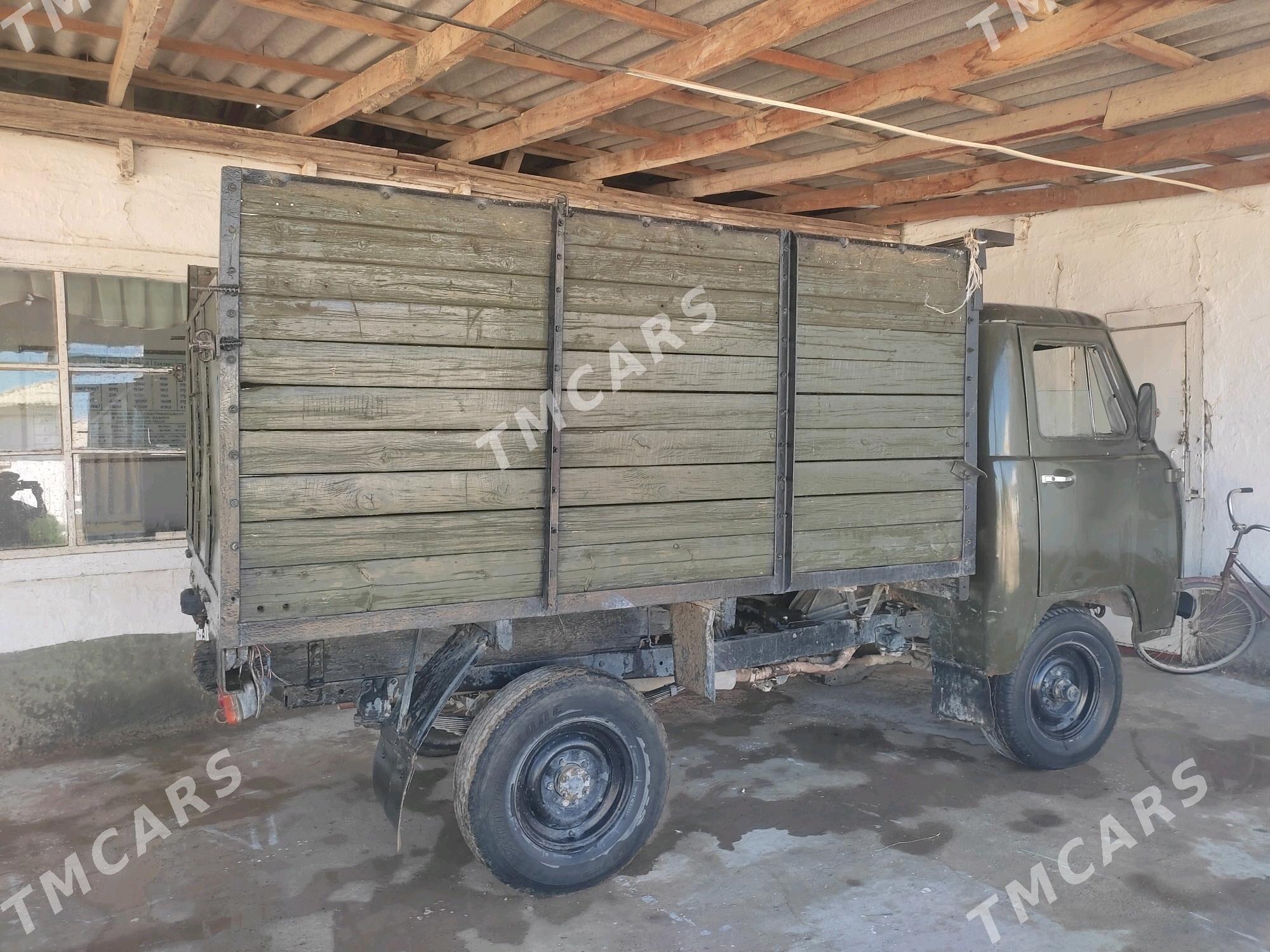 UAZ 469 1982 - 70 000 TMT - Фарап - img 2