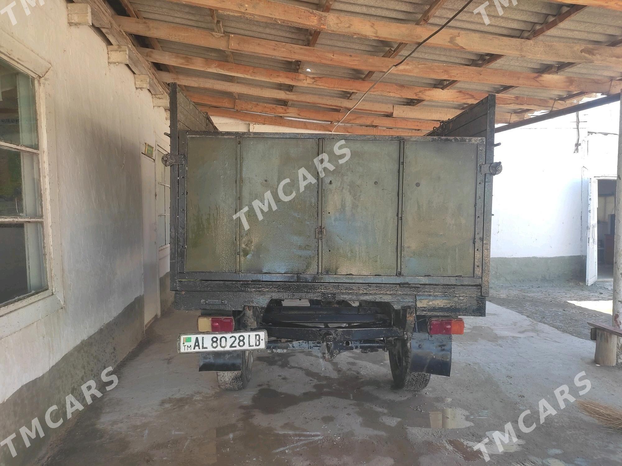 UAZ 469 1982 - 70 000 TMT - Фарап - img 5