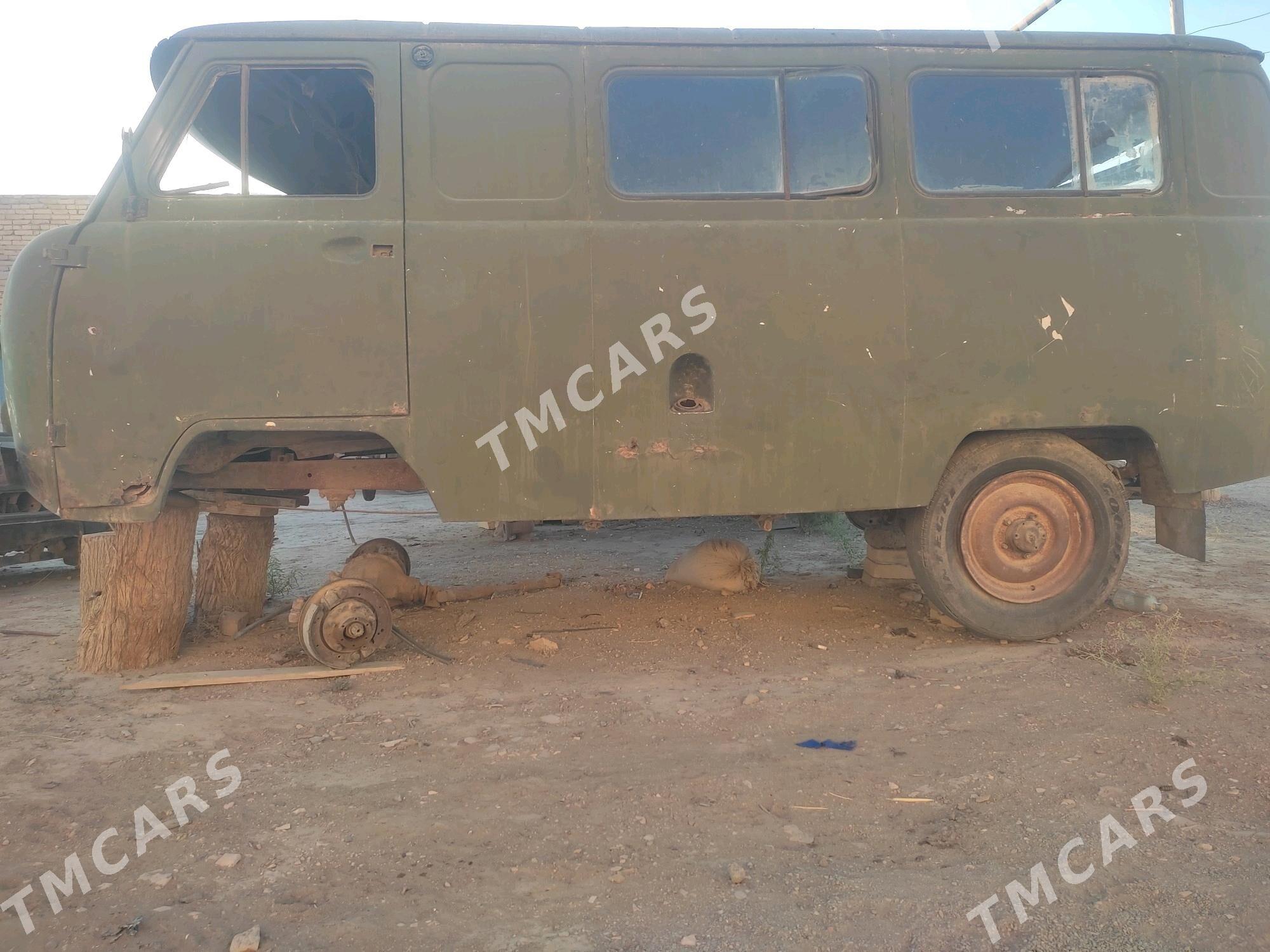 UAZ 469 1982 - 70 000 TMT - Фарап - img 8