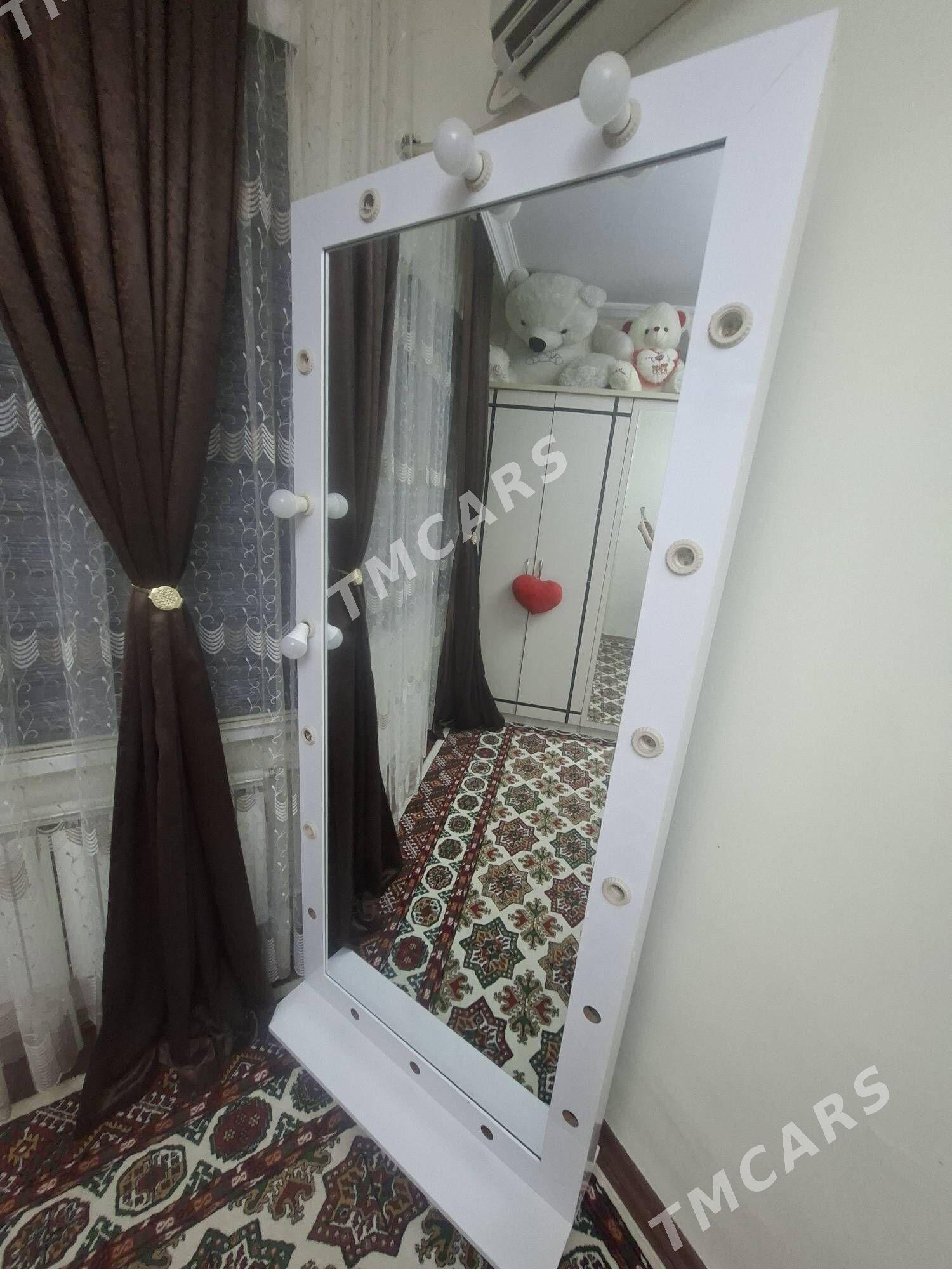 çyraly ayna - Parahat 7 - img 2