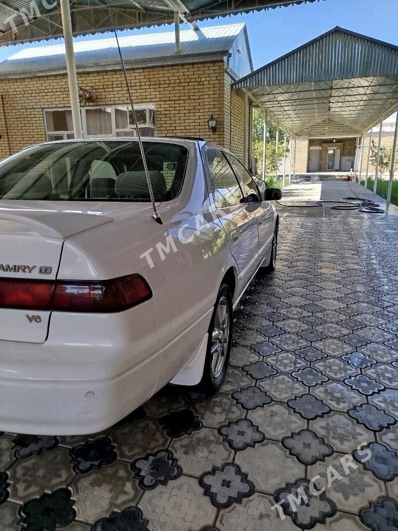 Toyota Camry 1999 - 153 000 TMT - Мары - img 7