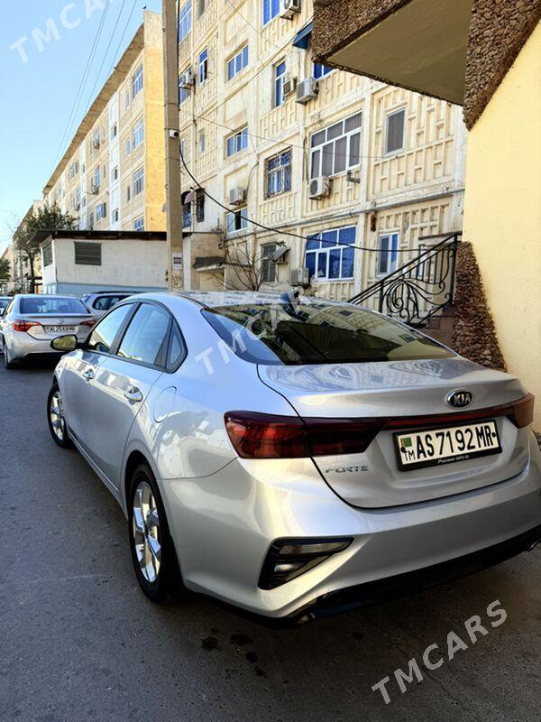 Kia Forte 2021 - 190 000 TMT - Мары - img 1