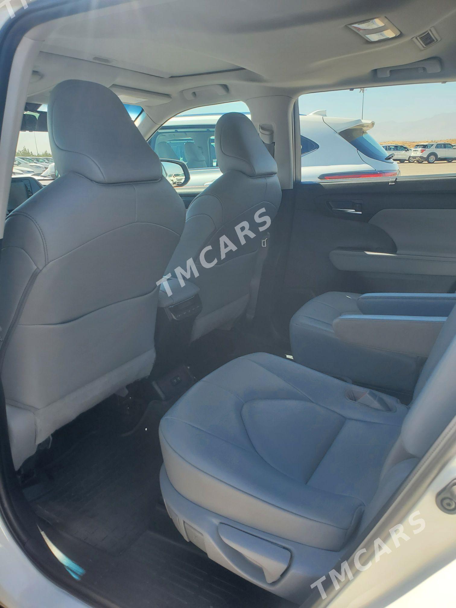 Toyota Highlander 2021 - 615 000 TMT - Aşgabat - img 6