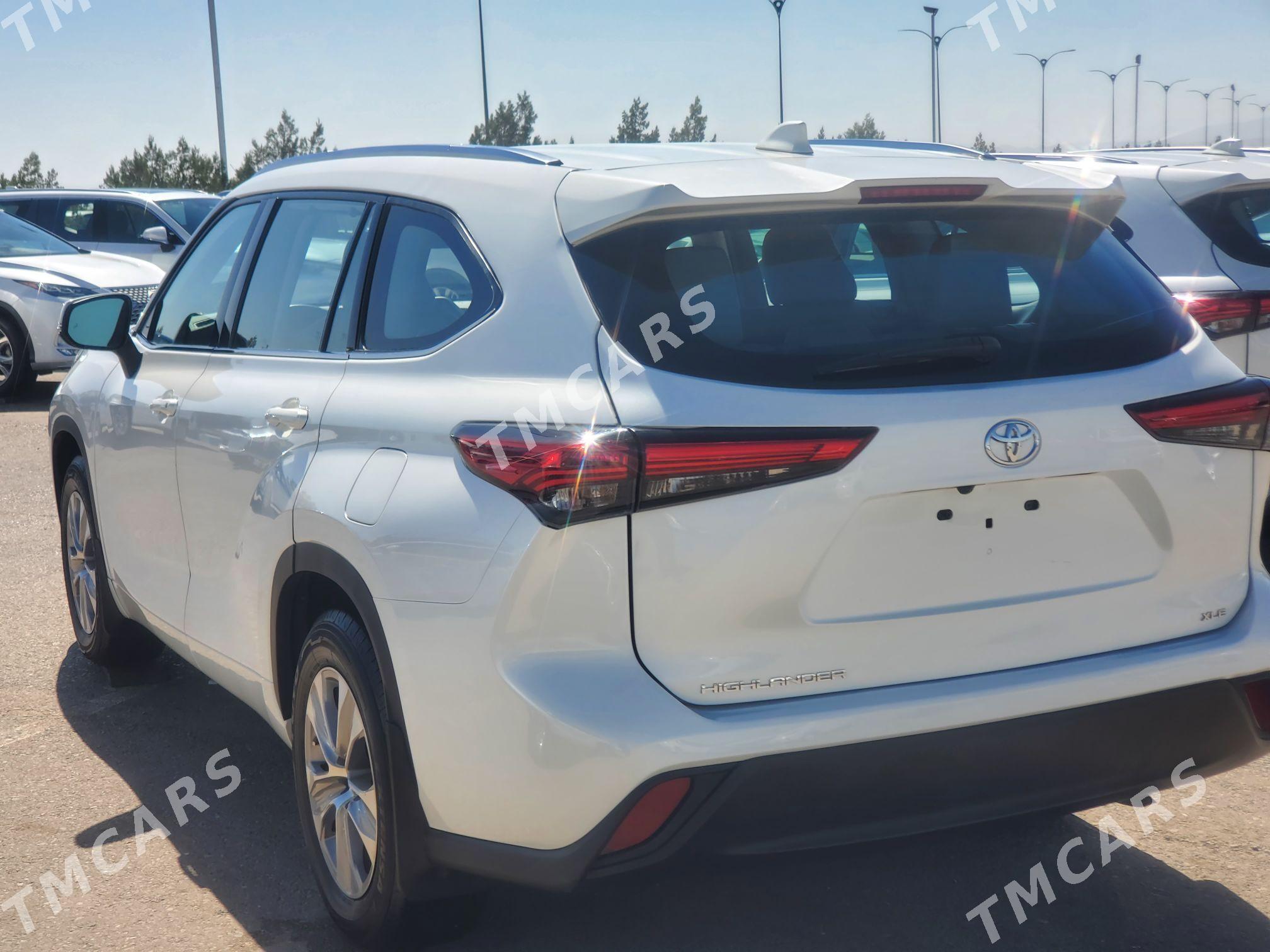 Toyota Highlander 2021 - 615 000 TMT - Aşgabat - img 4