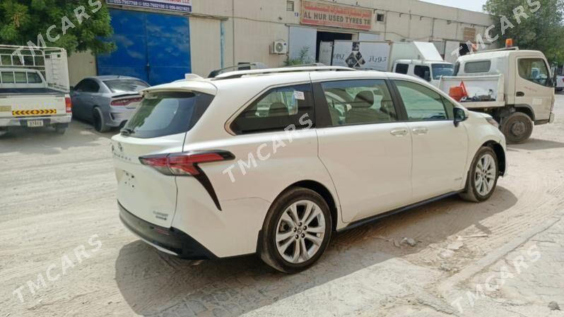 Toyota Sienna 2021 - 680 000 TMT - Мары - img 3