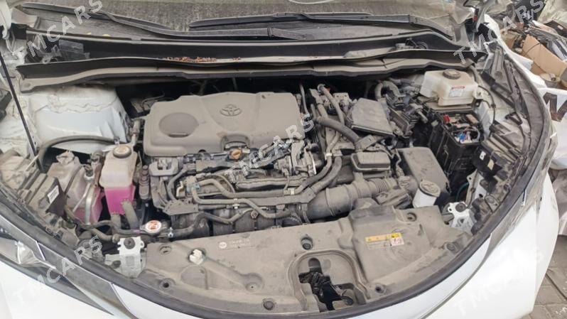 Toyota Sienna 2021 - 680 000 TMT - Мары - img 9