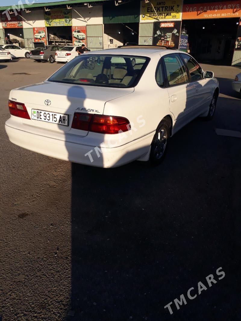 Toyota Avalon 1999 - 140 000 TMT - Bedew - img 8