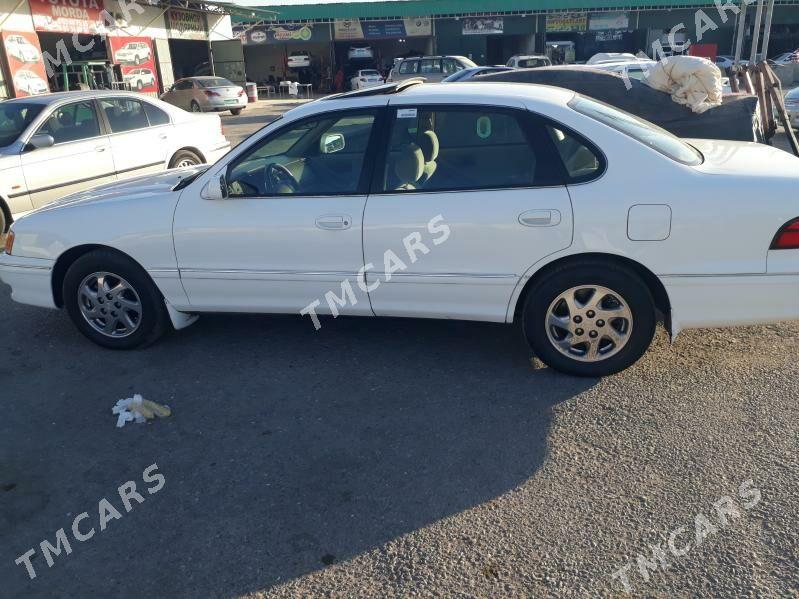 Toyota Avalon 1999 - 140 000 TMT - Bedew - img 6