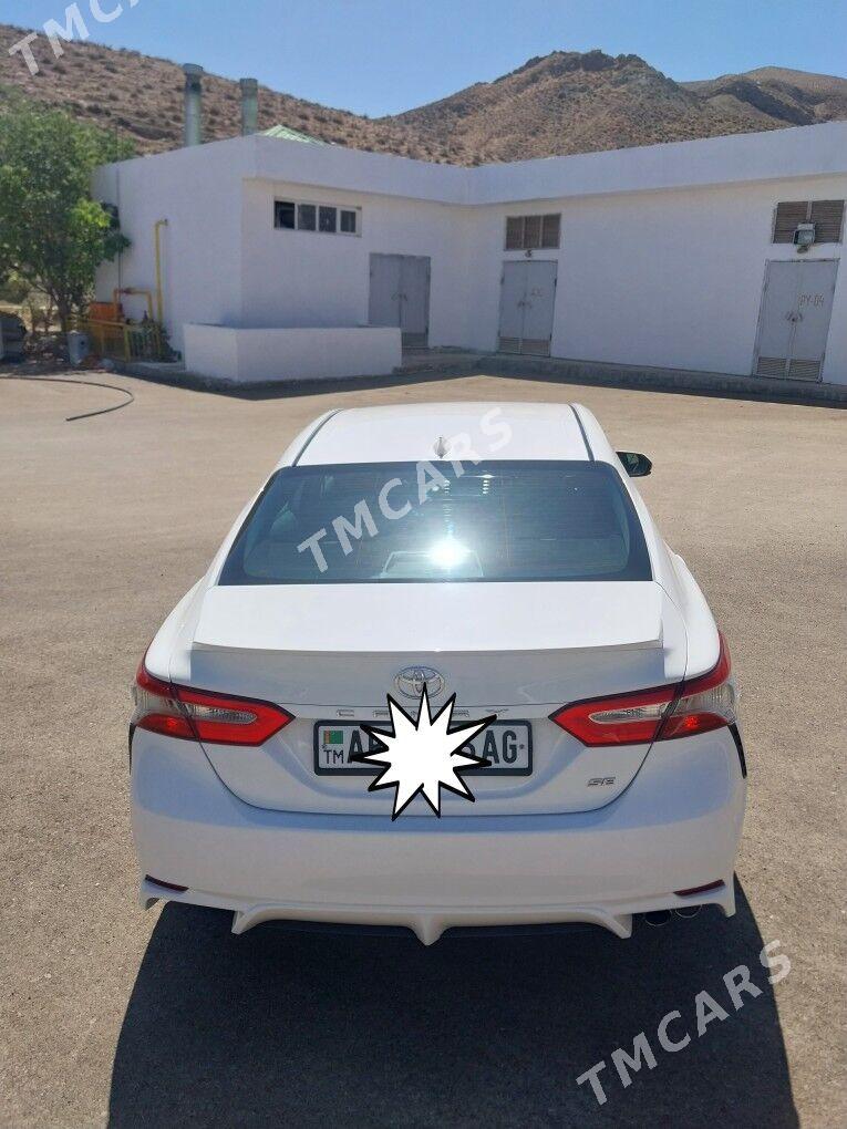 Toyota Camry 2019 - 280 000 TMT - Ашхабад - img 2
