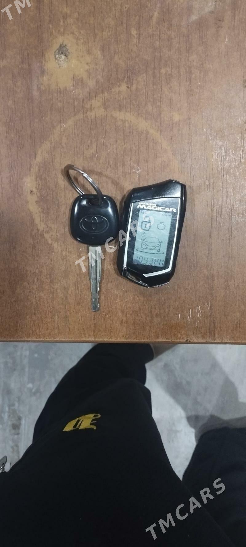 Toyota Camry 2003 - 185 000 TMT - Сакар - img 8