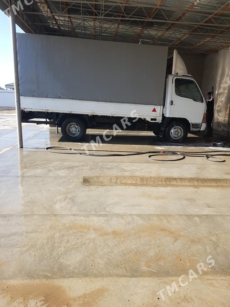 Mitsubishi Fuso 1998 - 160 000 TMT - Векильбазар - img 3